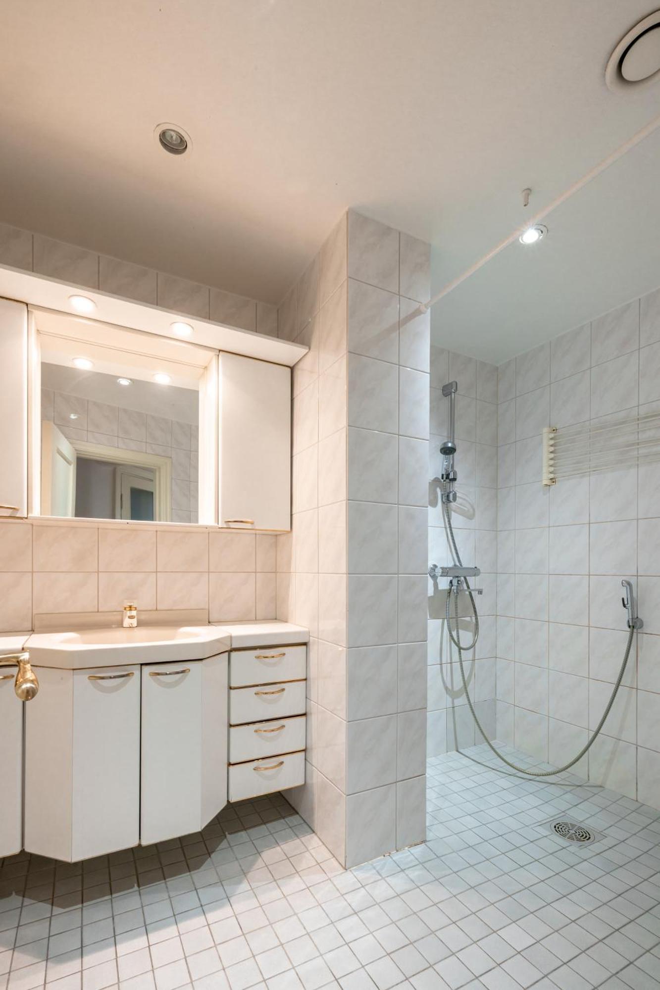 2Ndhomes 1Br City Center Apartments Helsinki Bagian luar foto
